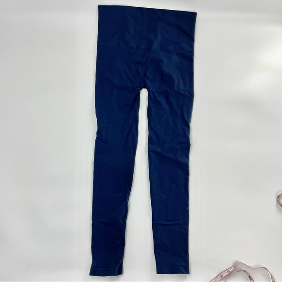 Spanx Navy Blue seamless Leggings M - Picture 2 of 9